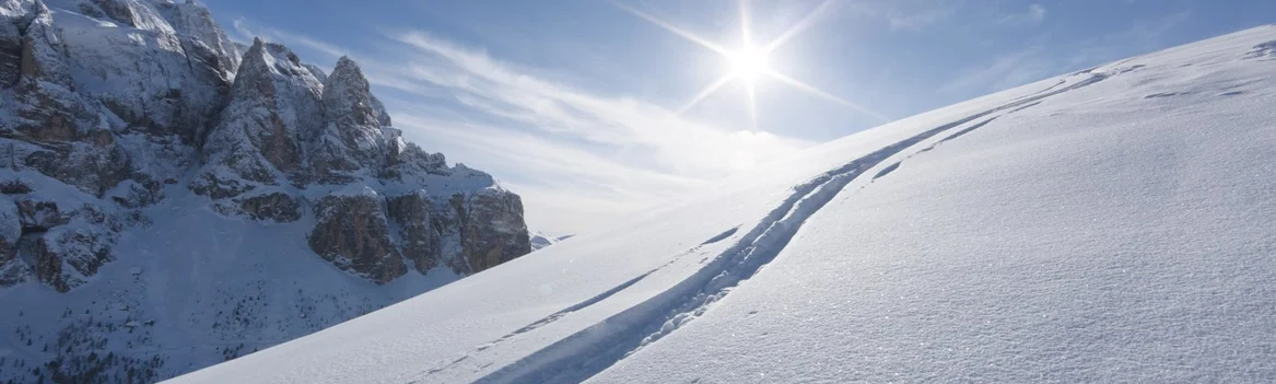 Schneebedeckte Landschaft, Pisten und Ausblicke von Dantercepies